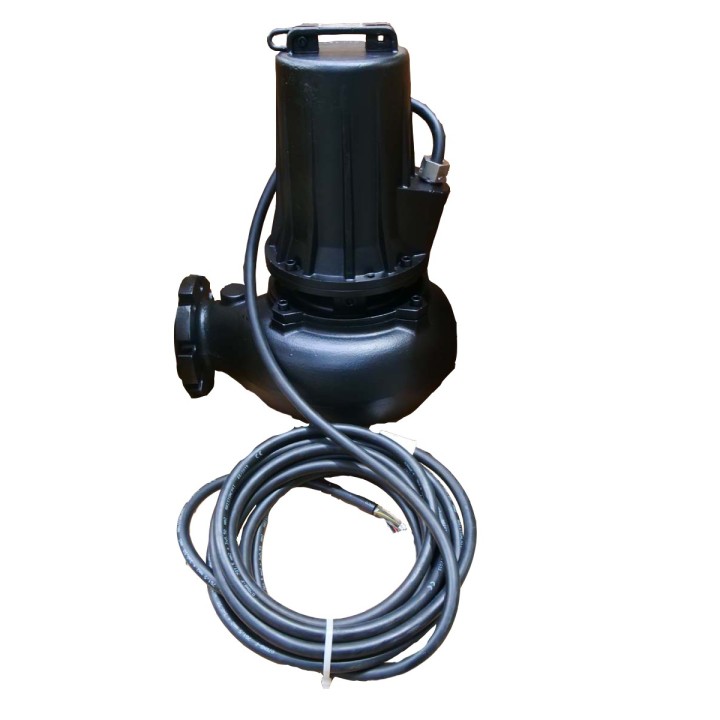 Pompe immergée 7,5CV Triph Eaux chargées fonte Roue vortex