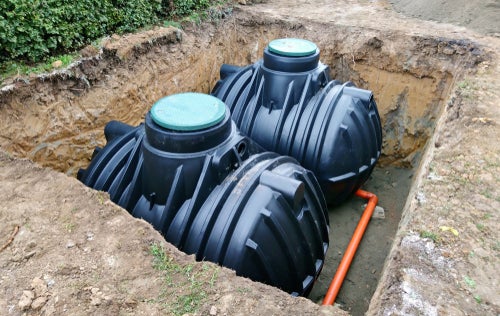 Cuve recuperation eau de pluie enterrée 3000 et 5000 litres avec pompe